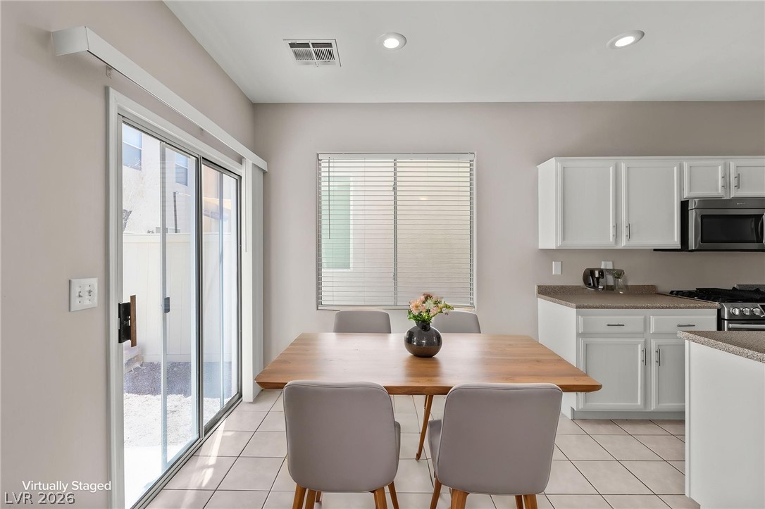 5923 West Santoli Avenue Las Vegas NV 89139