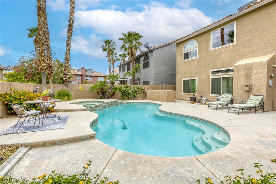 3692 River Canyon Road Las Vegas NV 89129