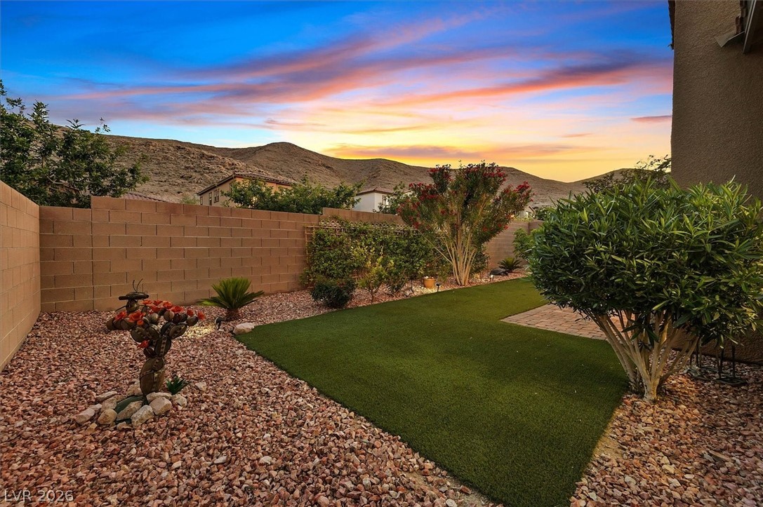3857 Montone Avenue Las Vegas NV 89141
