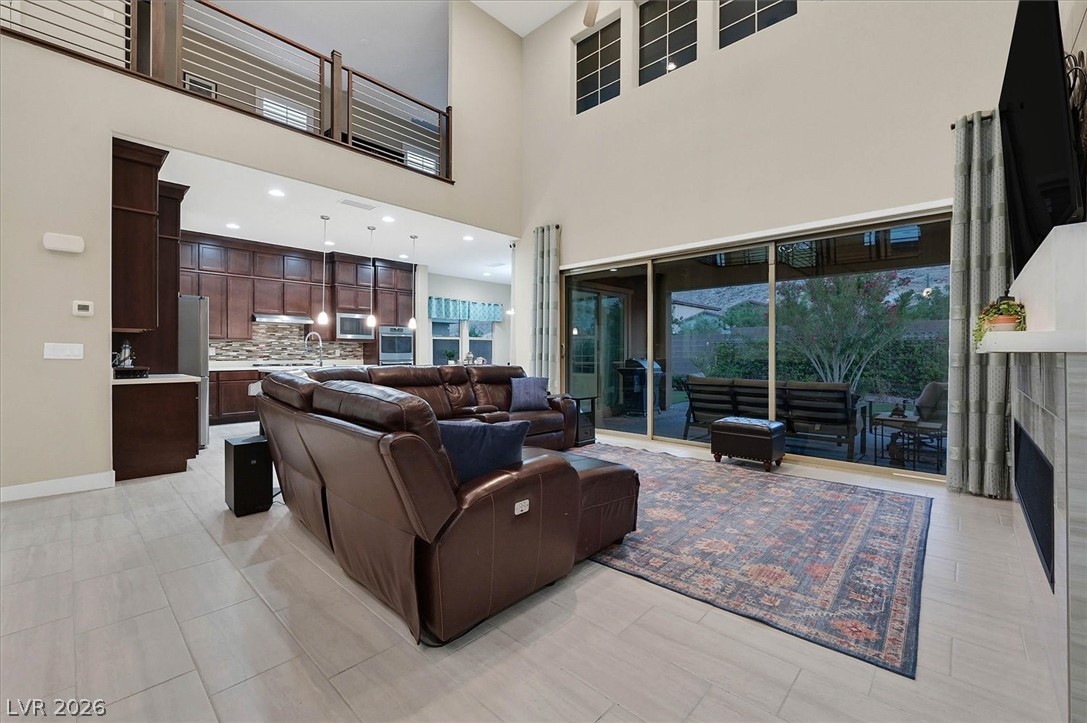 3857 Montone Avenue Las Vegas NV 89141