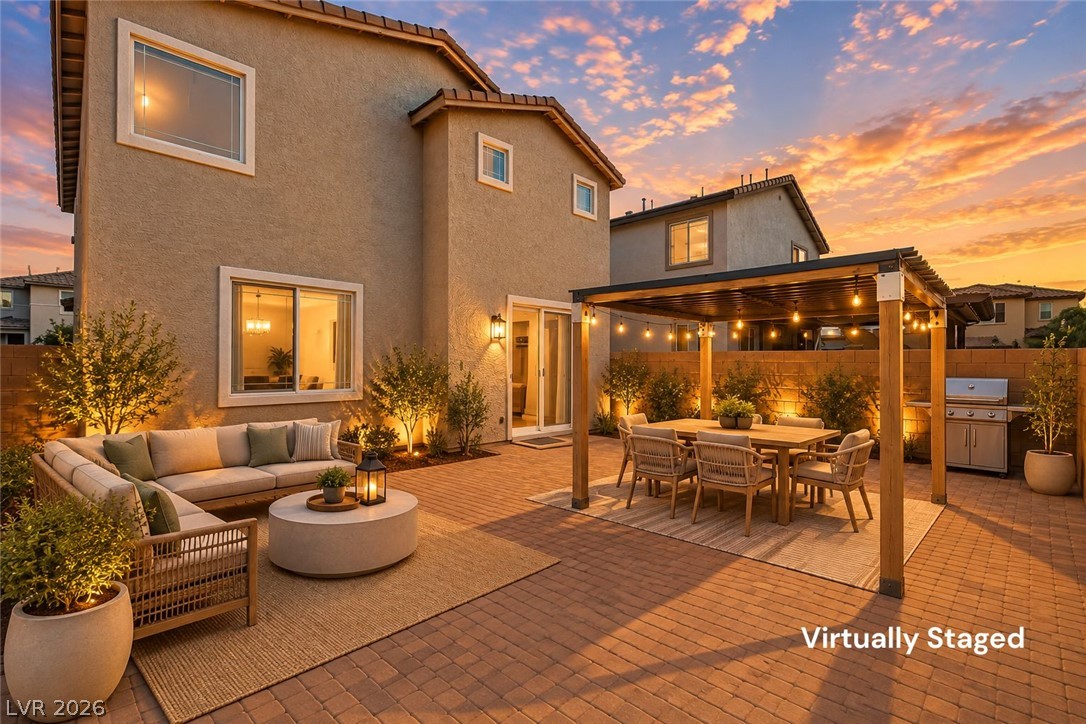 6047 Castle Gardens Avenue Las Vegas NV 89130