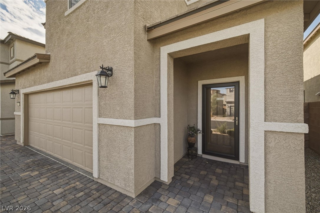 6047 Castle Gardens Avenue Las Vegas NV 89130