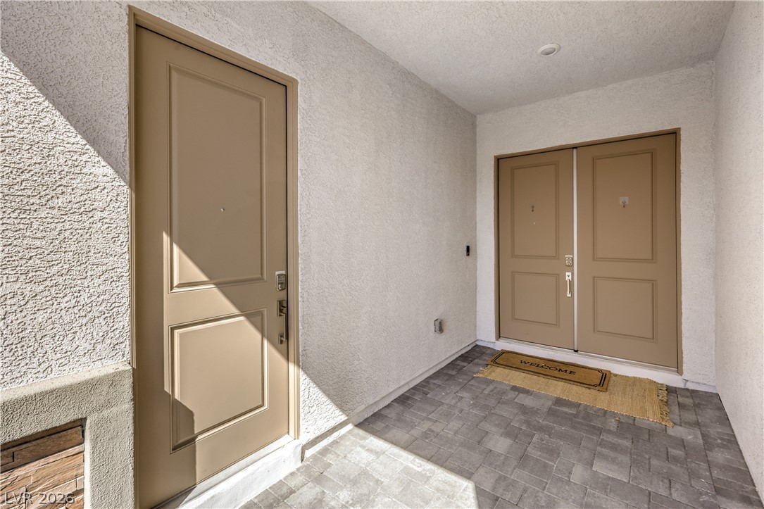 5242 Fisher Falls Court Las Vegas NV 89149