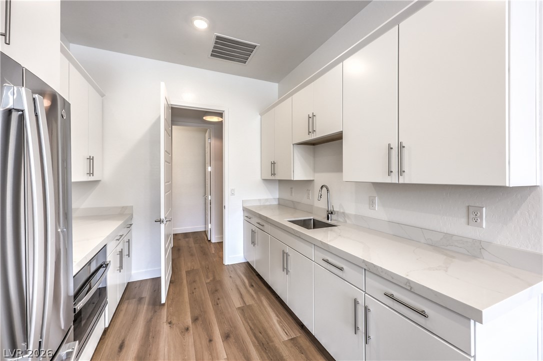 5242 Fisher Falls Court Las Vegas NV 89149