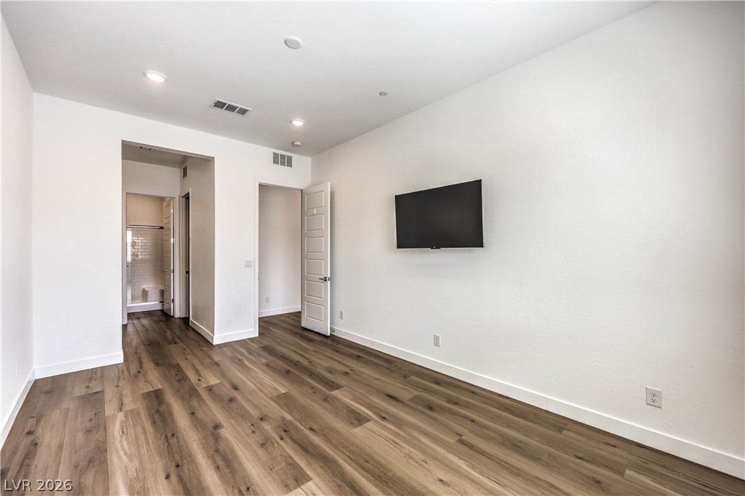 5242 Fisher Falls Court Las Vegas NV 89149