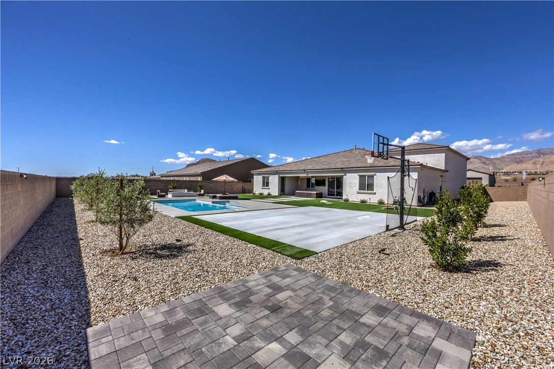 5242 Fisher Falls Court Las Vegas NV 89149