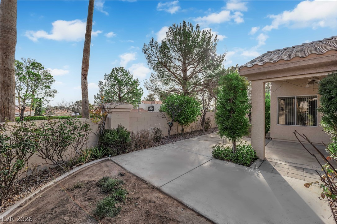 2528 Huber Heights Drive Las Vegas NV 89128