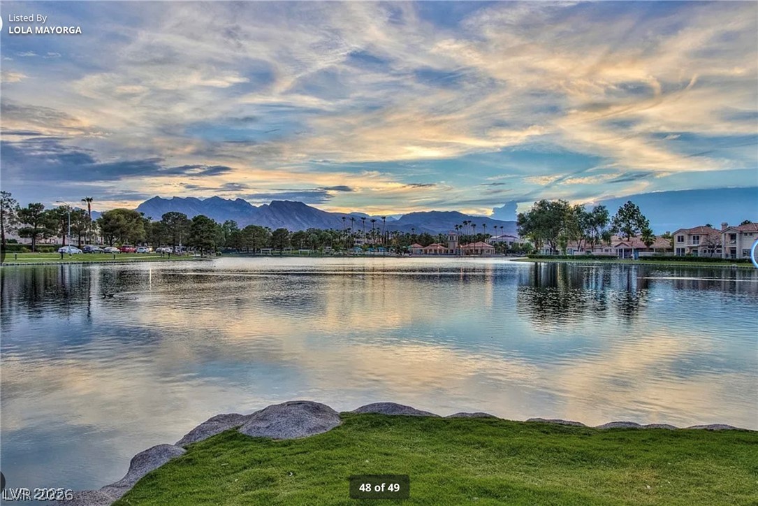 2528 Huber Heights Drive Las Vegas NV 89128