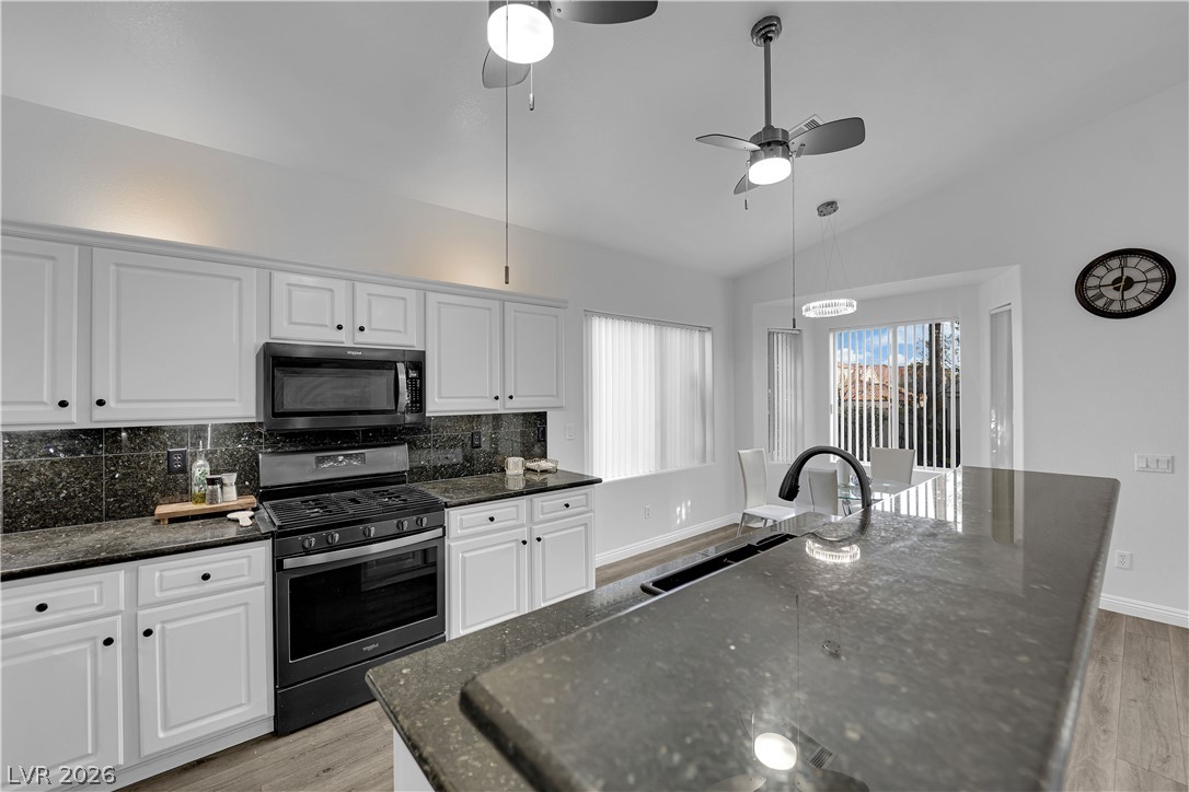 2528 Huber Heights Drive Las Vegas NV 89128