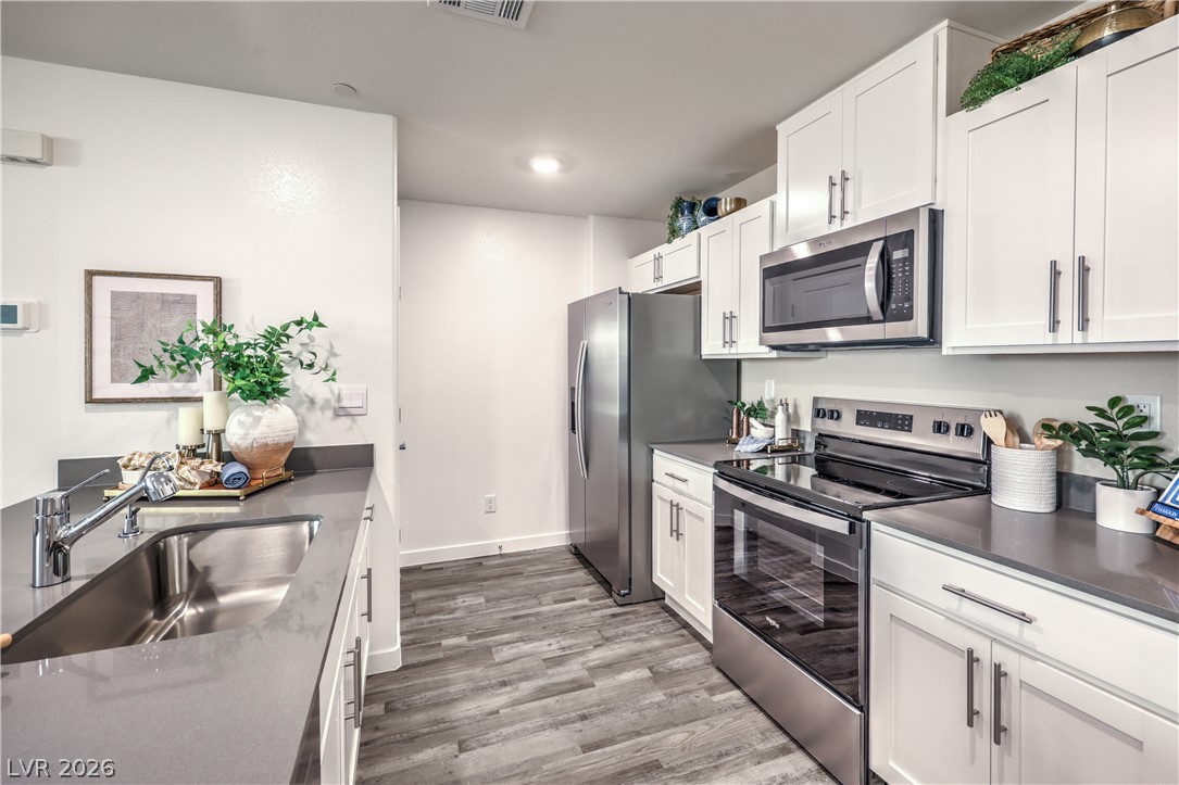 9858 Maple Pass Avenue Las Vegas NV 89178