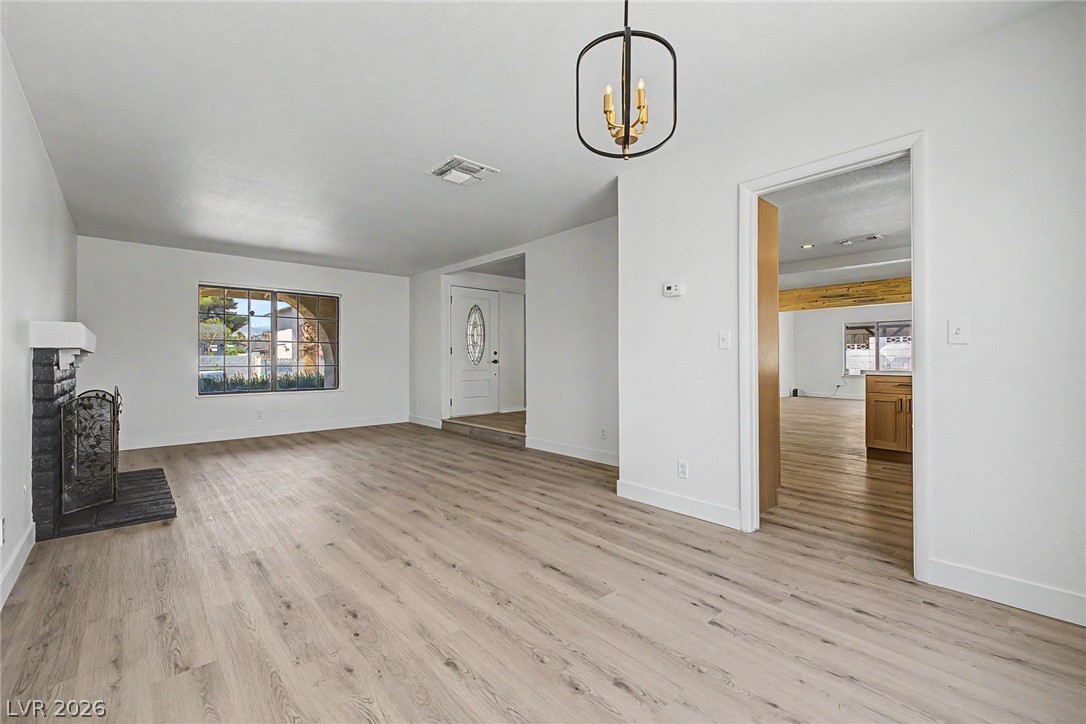 3305 Irv Marcus Drive Las Vegas NV 89108