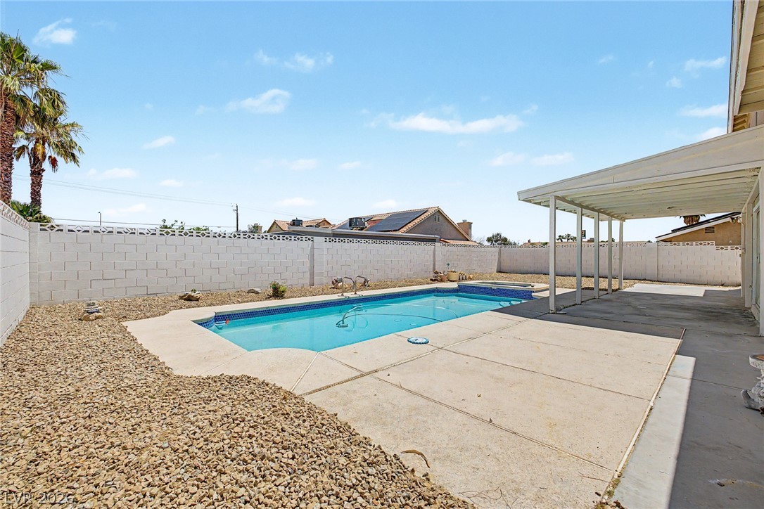 3305 Irv Marcus Drive Las Vegas NV 89108