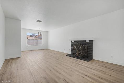 3305 Irv Marcus Drive Las Vegas NV 89108