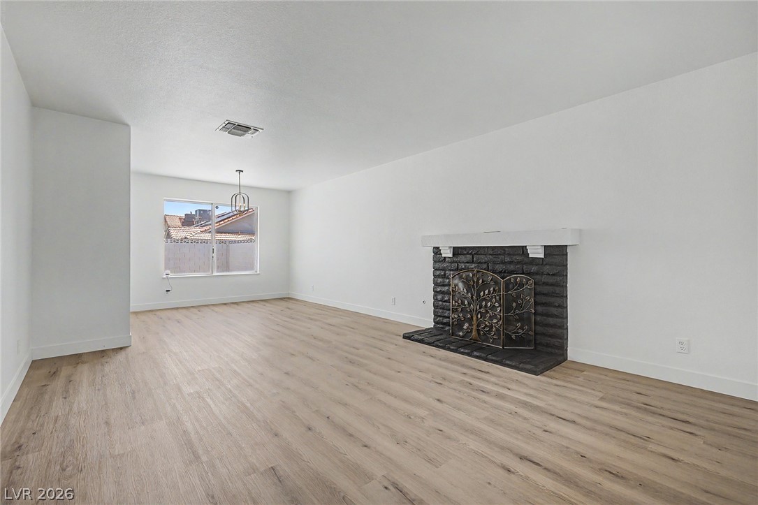 3305 Irv Marcus Drive Las Vegas NV 89108