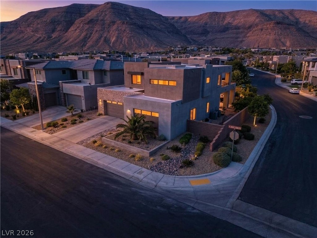 6135 Amber View Street Las Vegas NV 89135