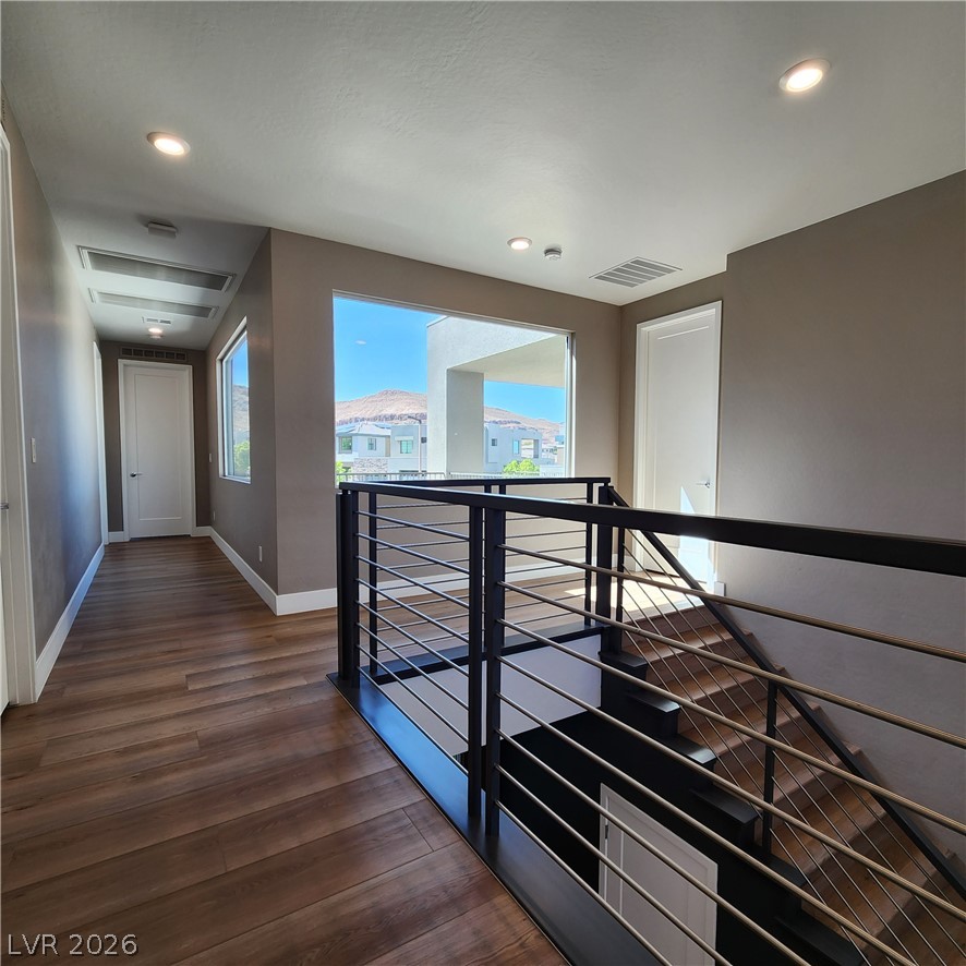 6135 Amber View Street Las Vegas NV 89135