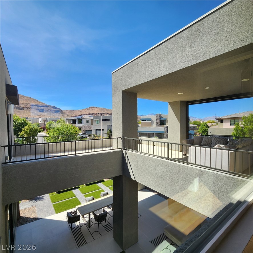 6135 Amber View Street Las Vegas NV 89135