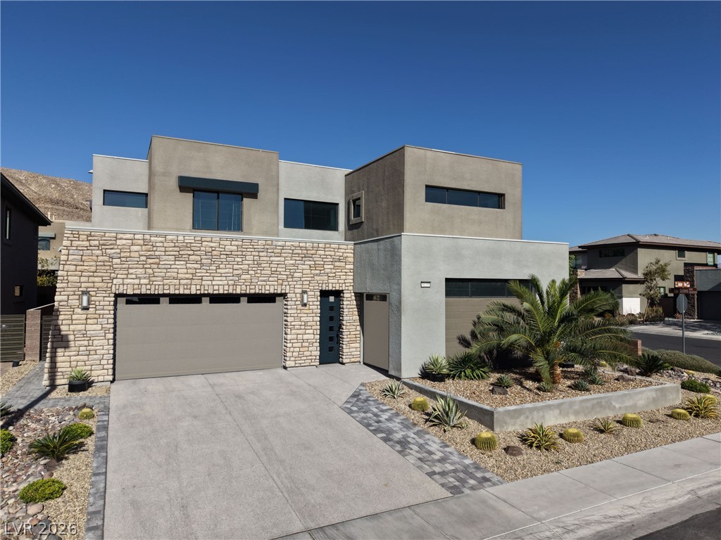 6135 Amber View Street Las Vegas NV 89135
