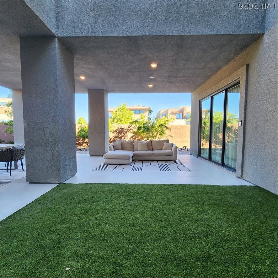 6135 Amber View Street Las Vegas NV 89135
