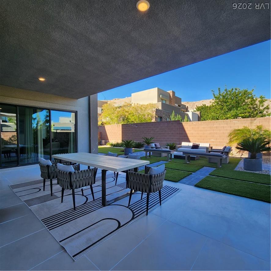 6135 Amber View Street Las Vegas NV 89135