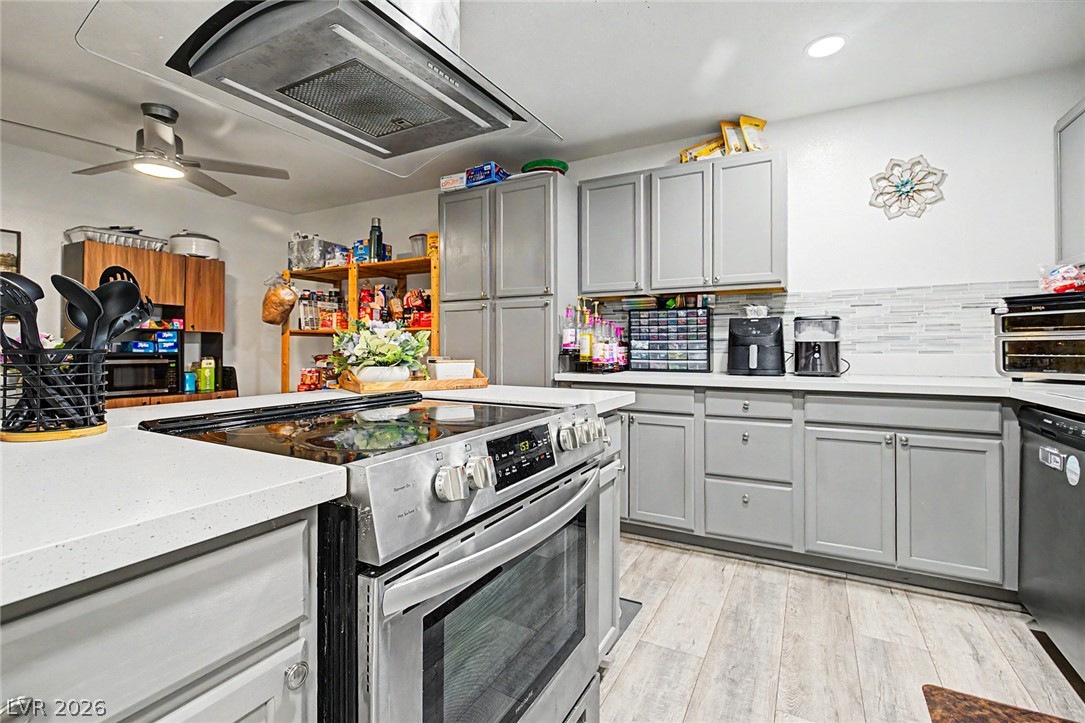5107 Village Drive Las Vegas NV 89142