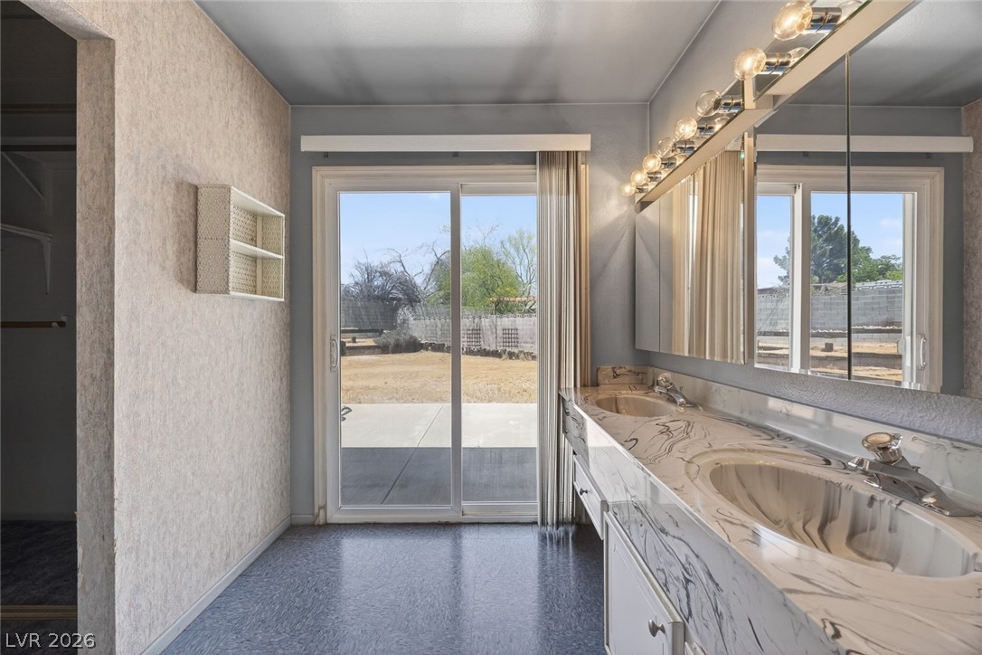 816 Peacock Court Las Vegas NV 89145