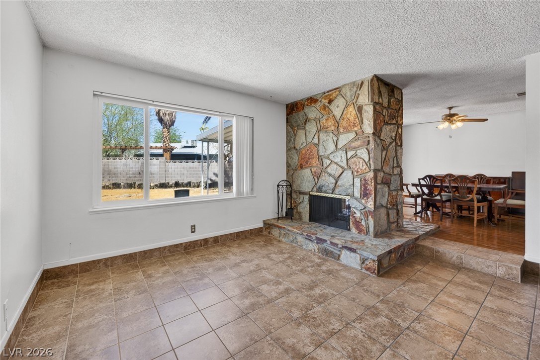 816 Peacock Court Las Vegas NV 89145