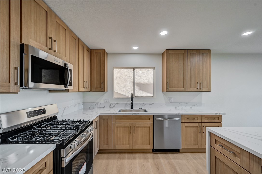 1600 Royal Canyon Drive Las Vegas NV 89128