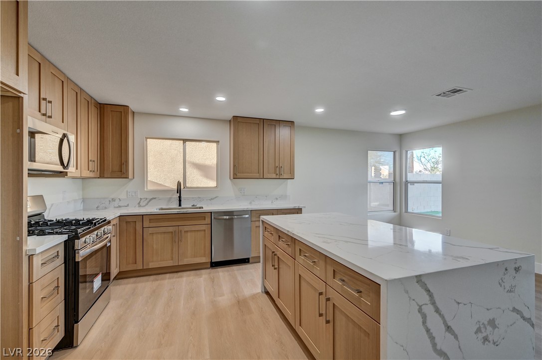 1600 Royal Canyon Drive Las Vegas NV 89128