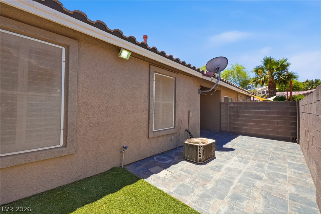 379 Blanca Springs Drive Henderson NV 89014