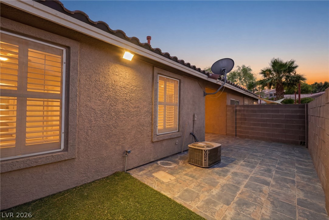 379 Blanca Springs Drive Henderson NV 89014