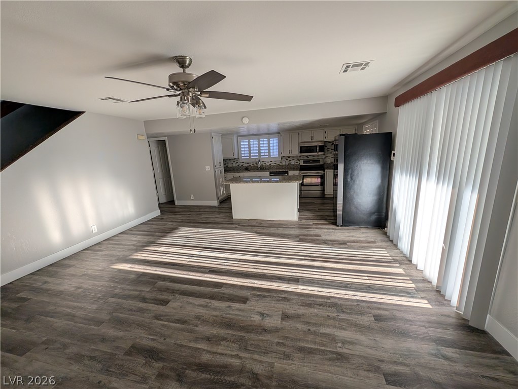 5311 Annie Oakley Drive Las Vegas NV 89120