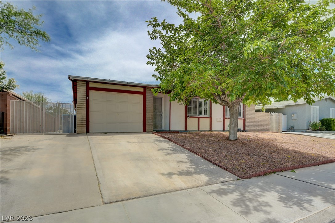 6261 Newville Avenue Las Vegas NV 89103