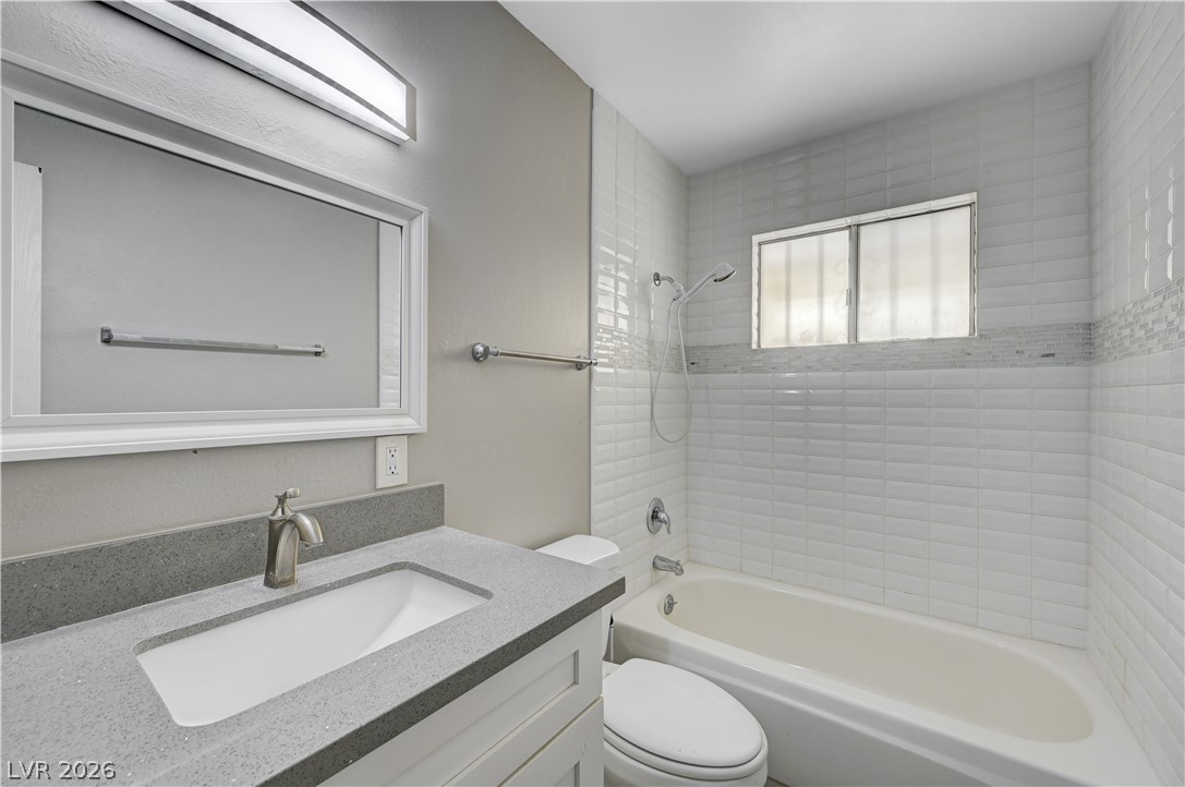 6261 Newville Avenue Las Vegas NV 89103
