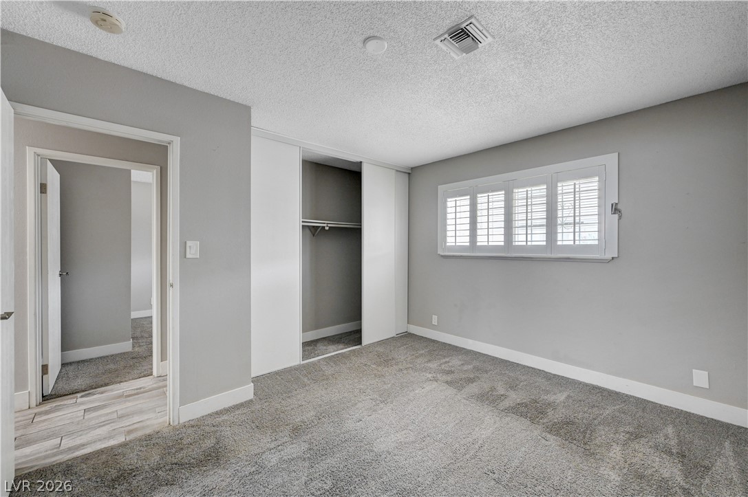 6261 Newville Avenue Las Vegas NV 89103