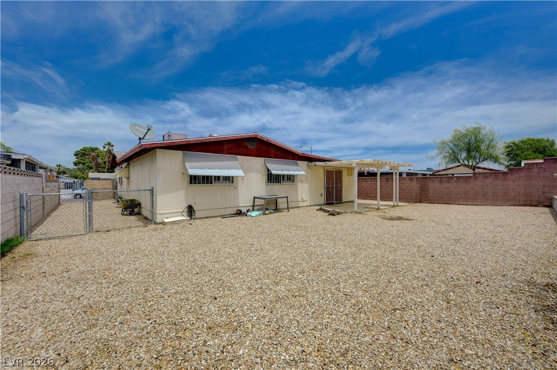 6261 Newville Avenue Las Vegas NV 89103