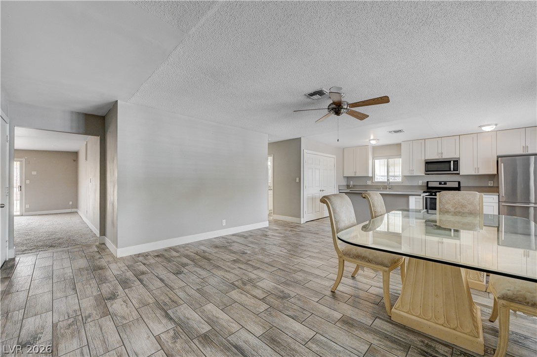 6261 Newville Avenue Las Vegas NV 89103