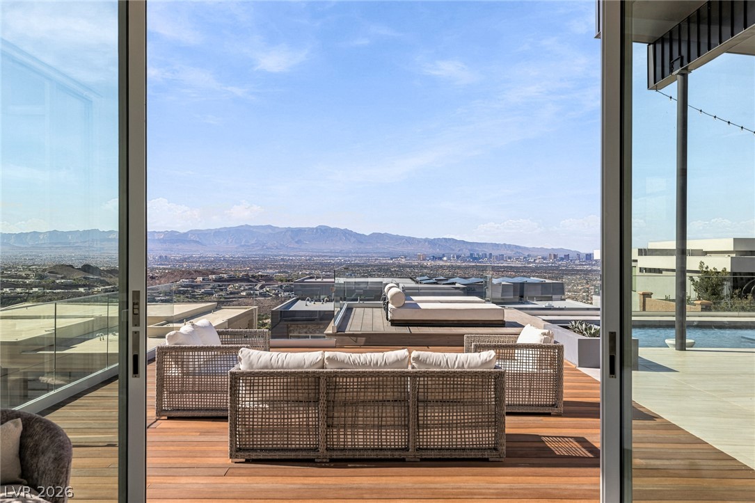 672 Overlook Rim Drive Henderson NV 89012