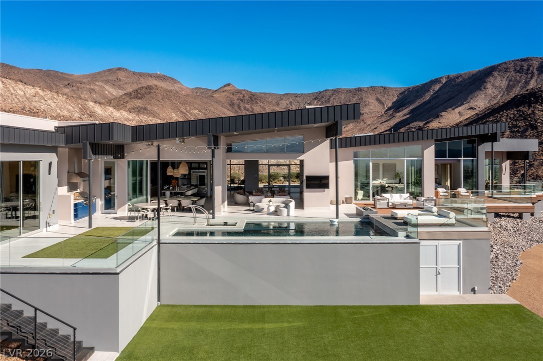 672 Overlook Rim Drive Henderson NV 89012