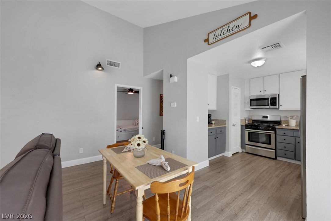 4104 Broadriver Drive Las Vegas NV 89108