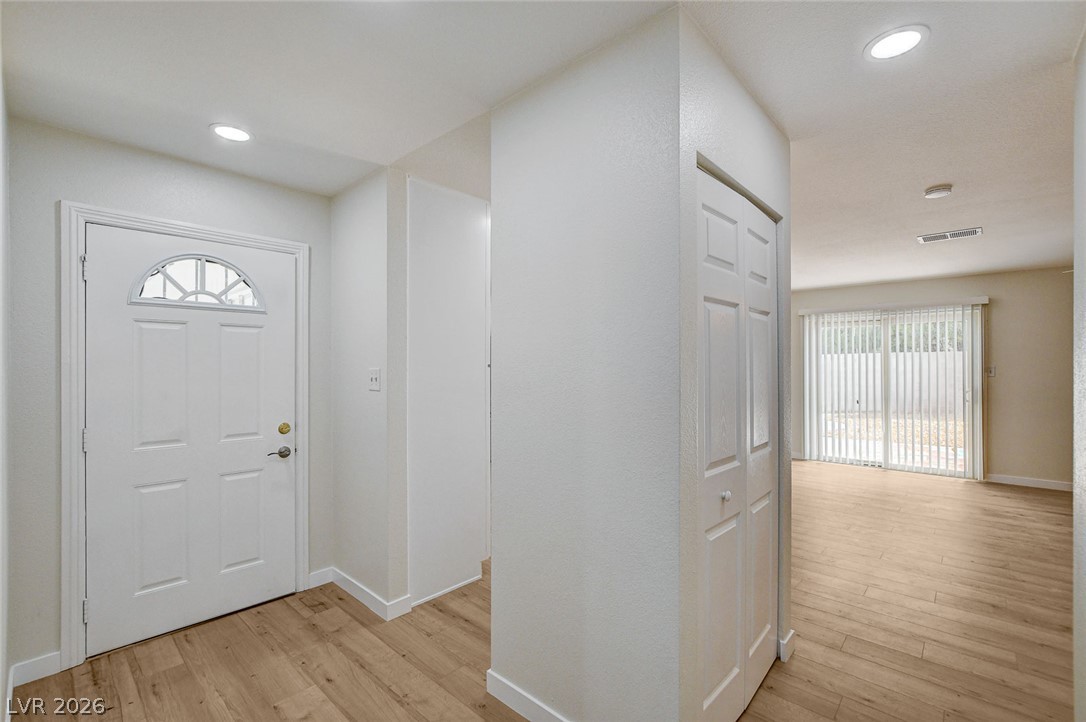717 Palmhurst Drive Las Vegas NV 89145