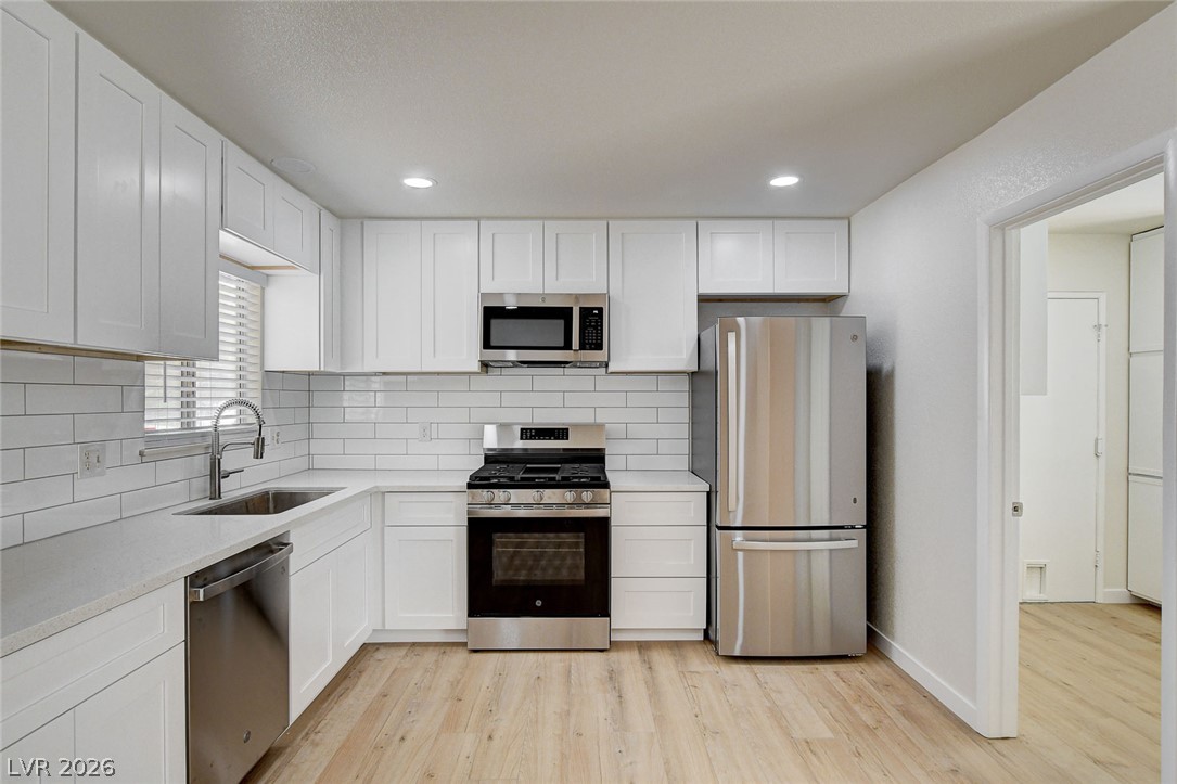 717 Palmhurst Drive Las Vegas NV 89145