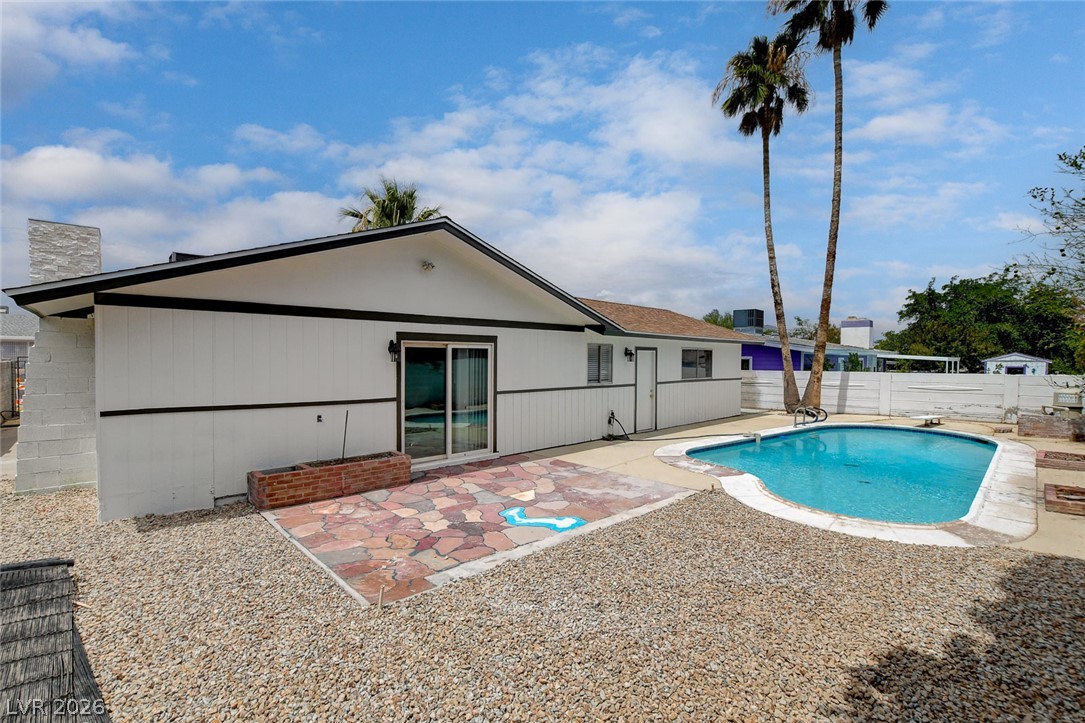 717 Palmhurst Drive Las Vegas NV 89145