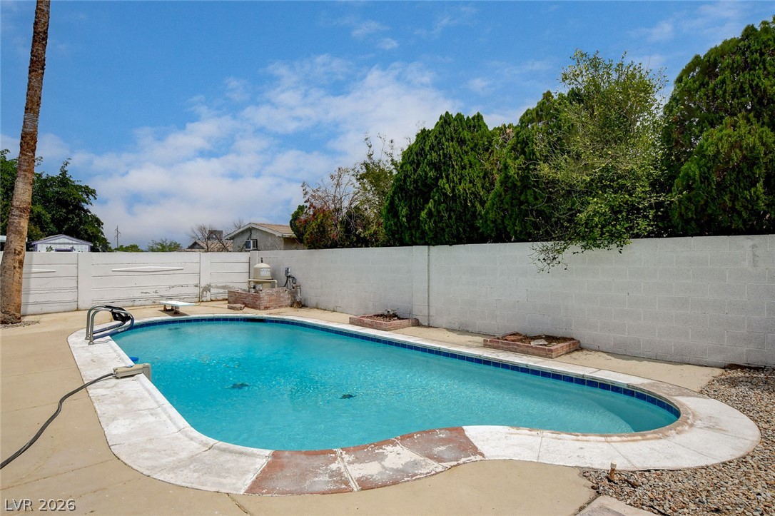 717 Palmhurst Drive Las Vegas NV 89145