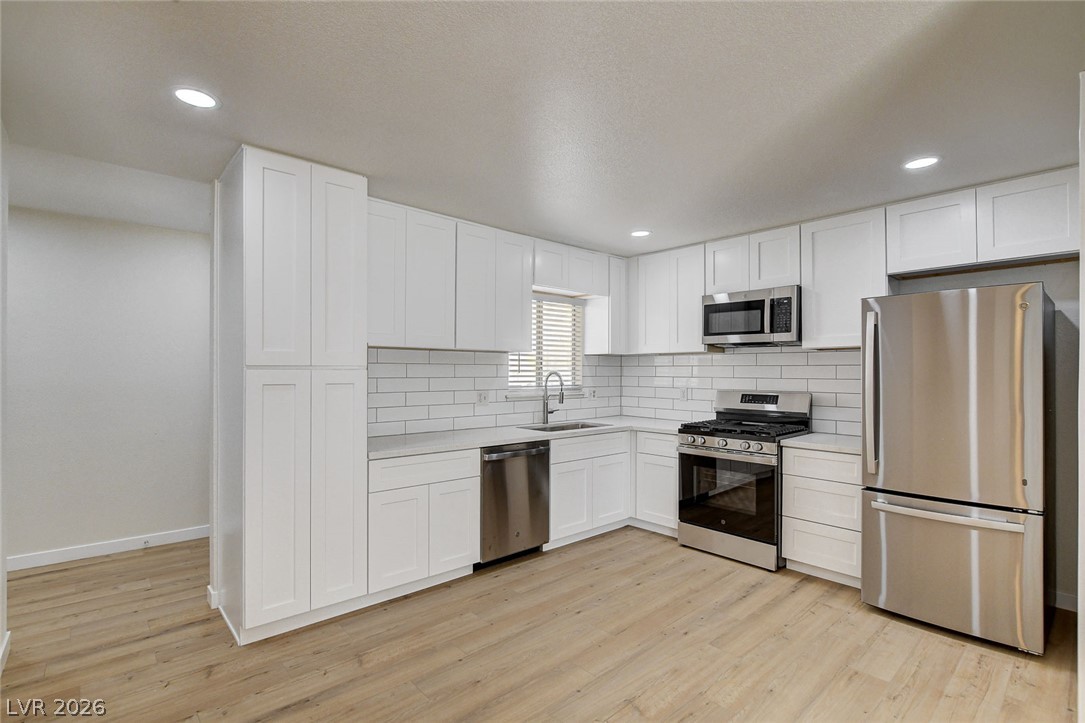 717 Palmhurst Drive Las Vegas NV 89145