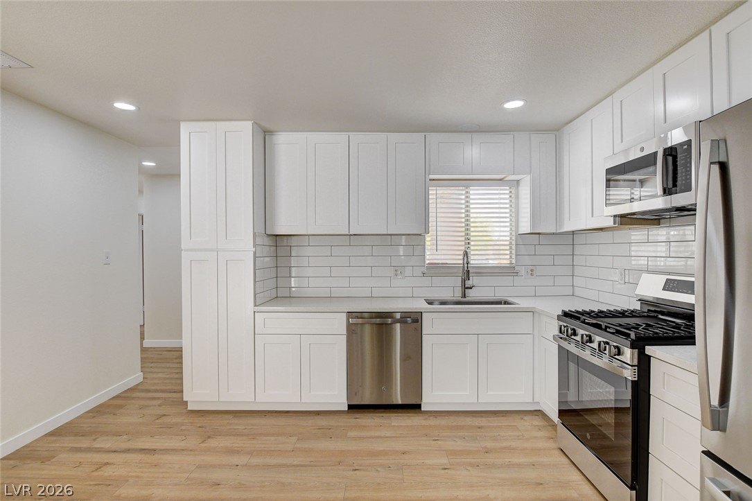 717 Palmhurst Drive Las Vegas NV 89145