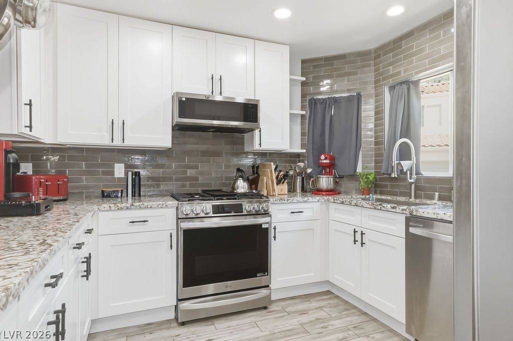 3328 Cheltenham Street Las Vegas NV 89129