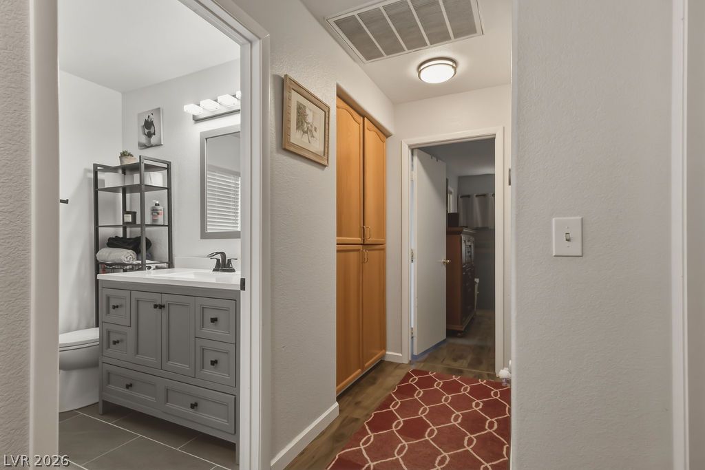 3328 Cheltenham Street Las Vegas NV 89129