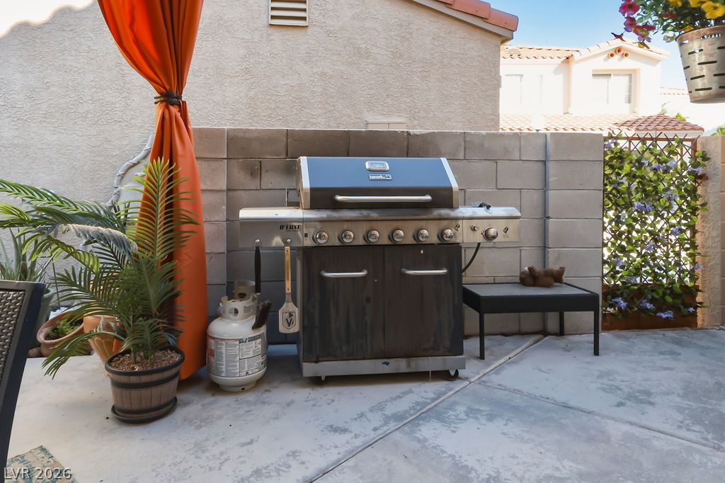 3328 Cheltenham Street Las Vegas NV 89129