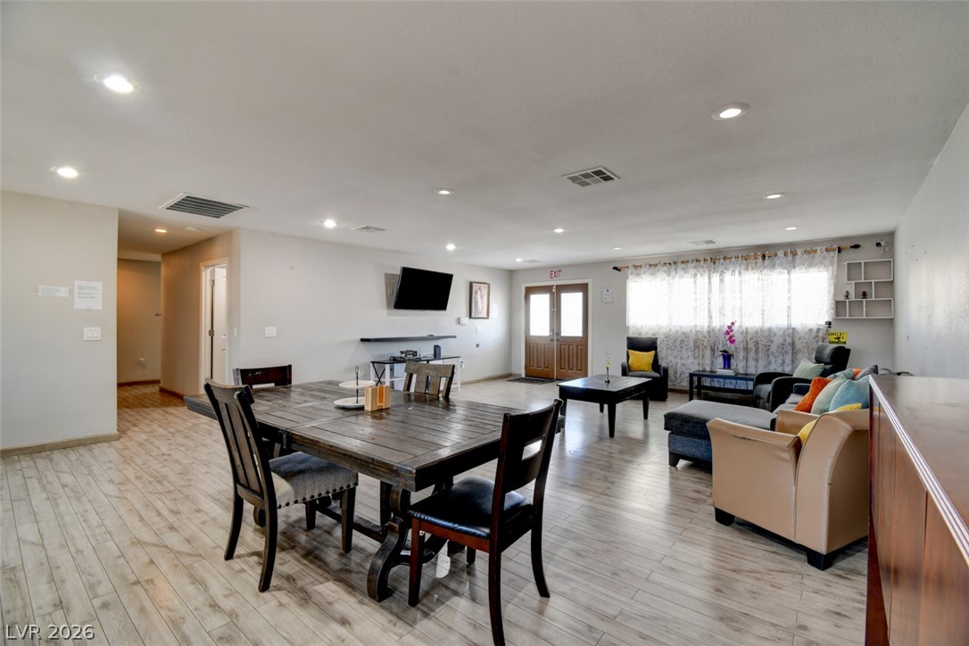 603 Palmhurst Drive Las Vegas NV 89145